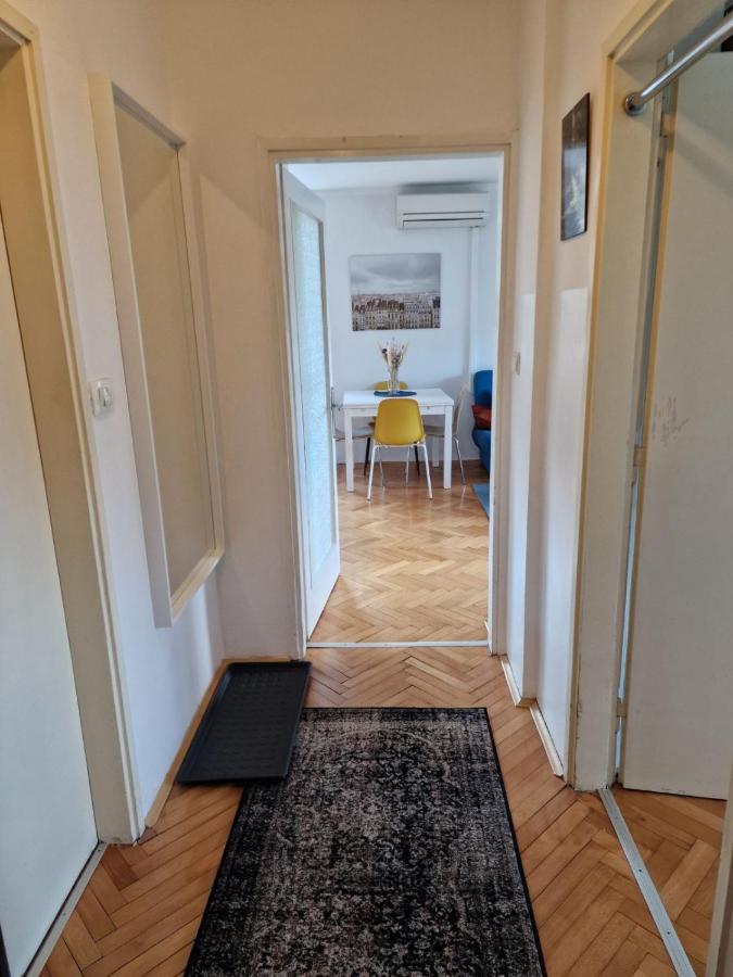 Lovely Condo With Free Parking Ljubljana Kültér fotó