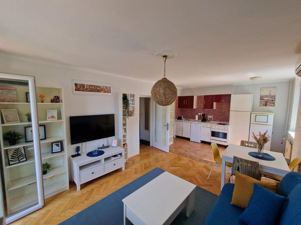 Lovely Condo With Free Parking Ljubljana Kültér fotó